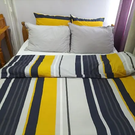 Just For Sleep Daily From 8pm To 10am Privatunterkunft Bobigny